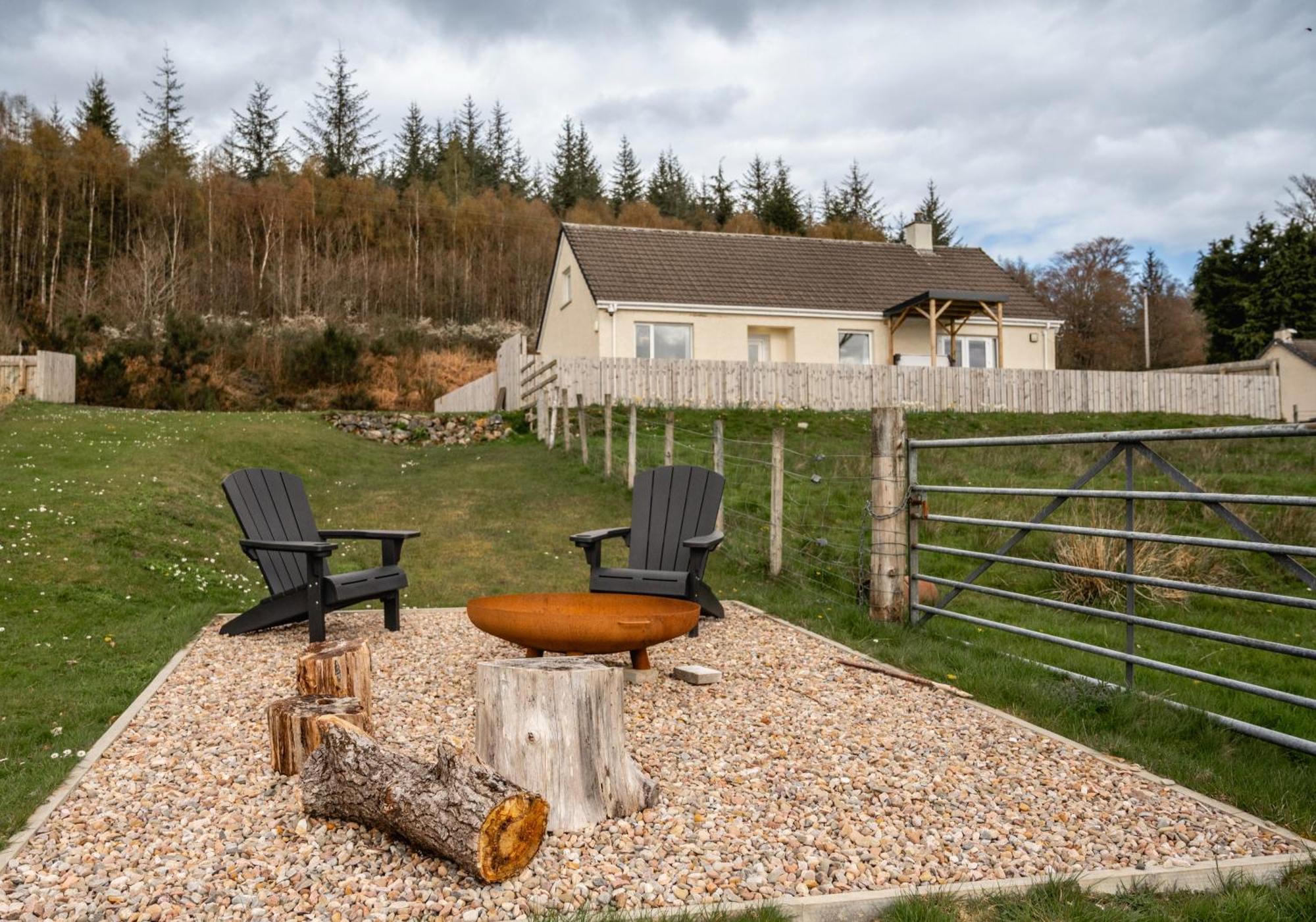 Loch Ness Cottage Fort Augustus Luaran gambar